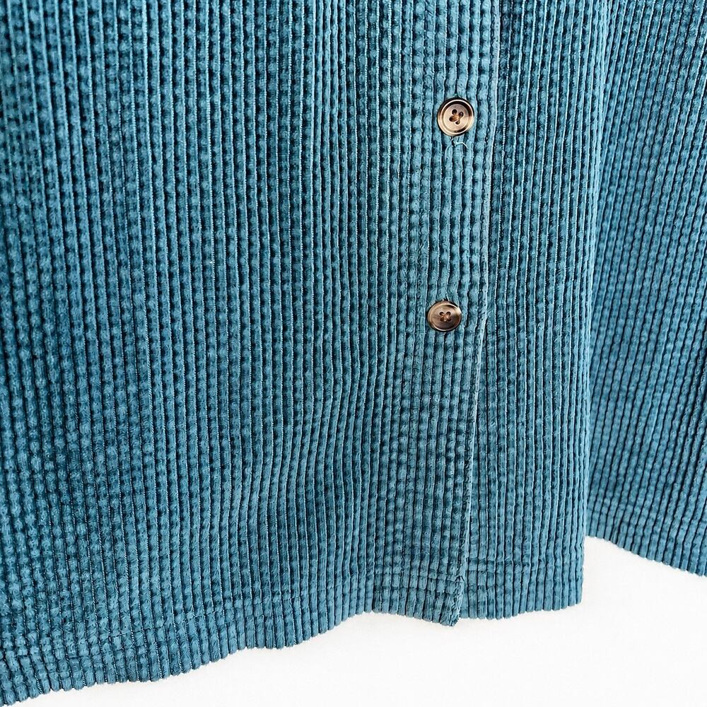 L.L.Bean Comfort Corduroy Relaxed Shirt M Teal Blue Wide Wale Cotton Shacket - Picture 2 of 7